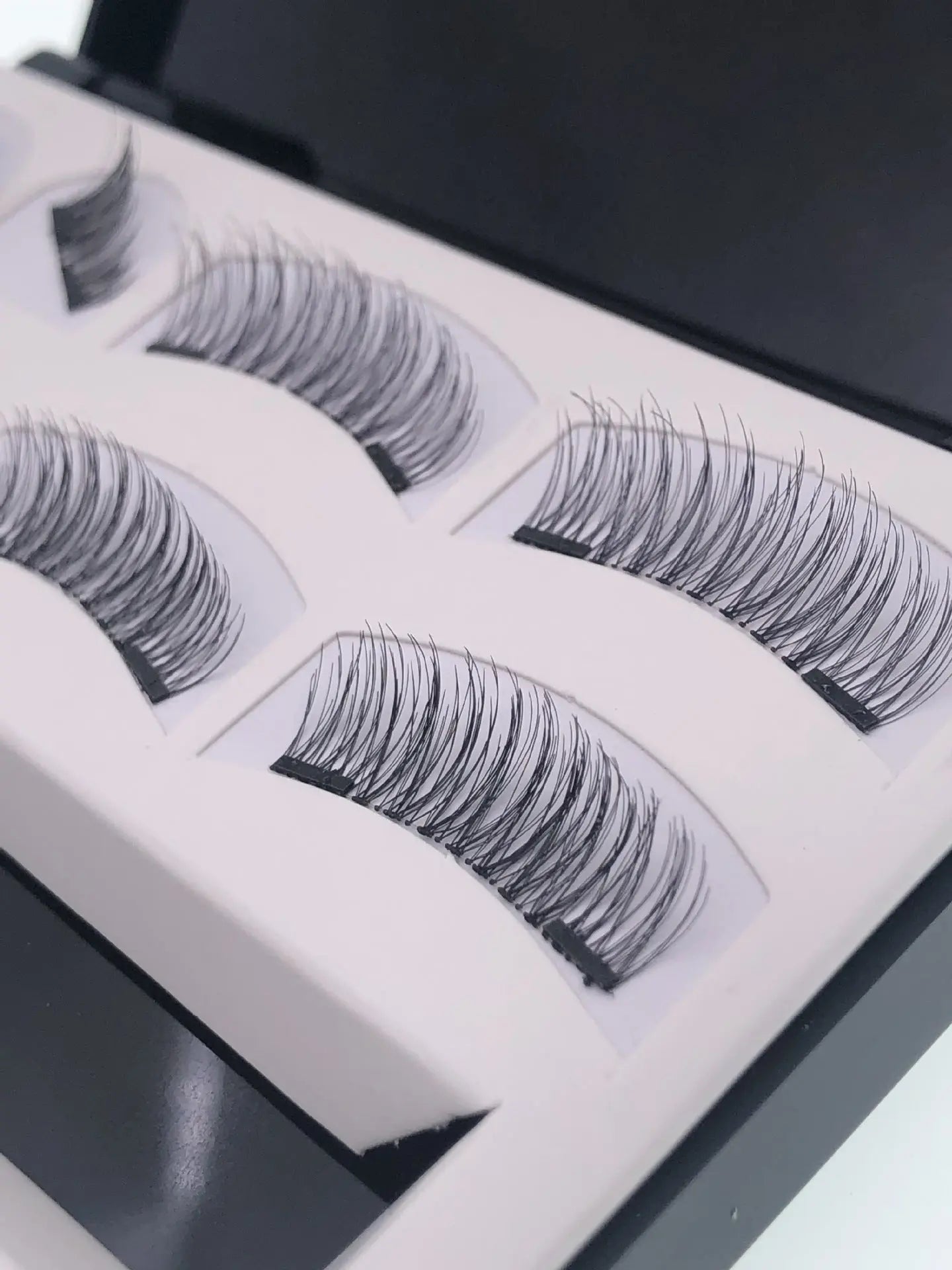 Magnet false eyelashes StoreToBuyNow